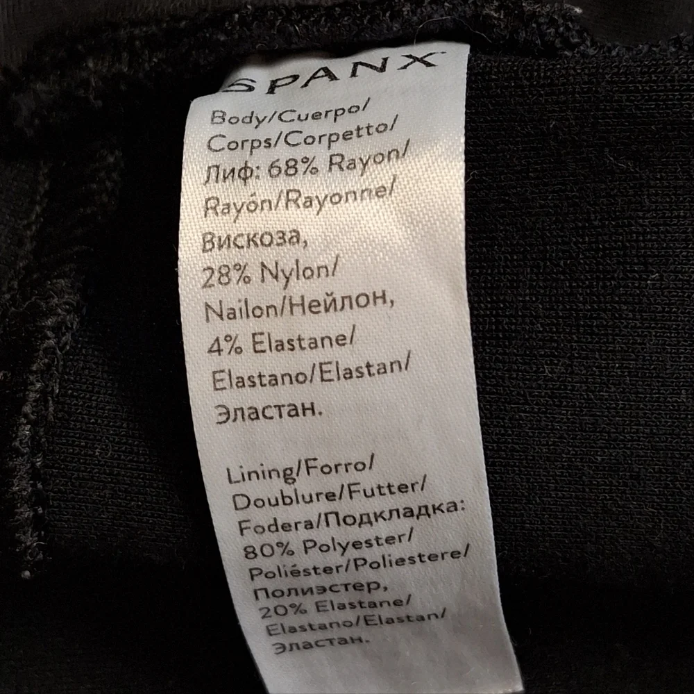 SPANX The Perfect Cropped Flare Black Ponte Pants 20260R   Women Size Large - Picture 15 of 16